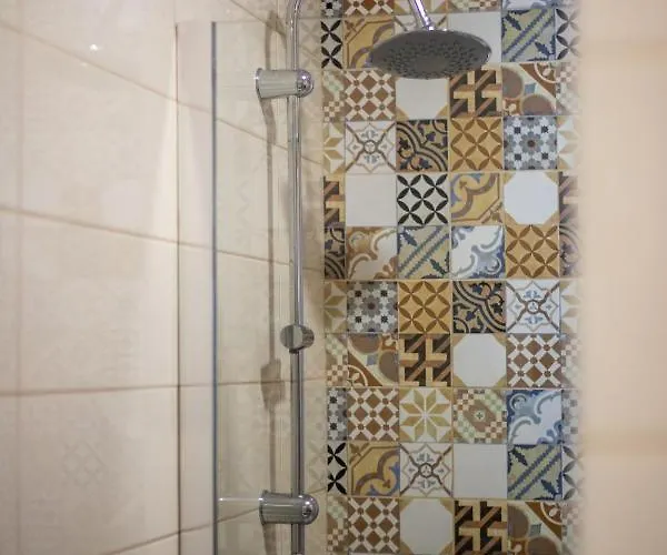 Carvao Pdl 게스트하우스 Ponta Delgada