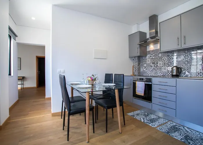 Carvao Pdl 게스트하우스