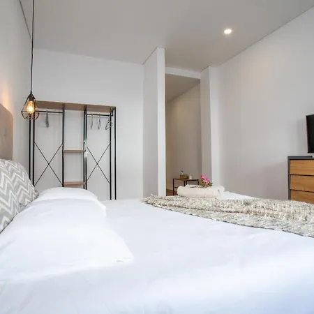 Guest house Carvao Pdl 3*