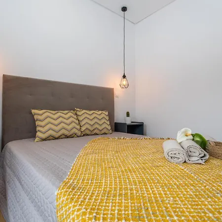 Carvao Pdl Ponta Delgada