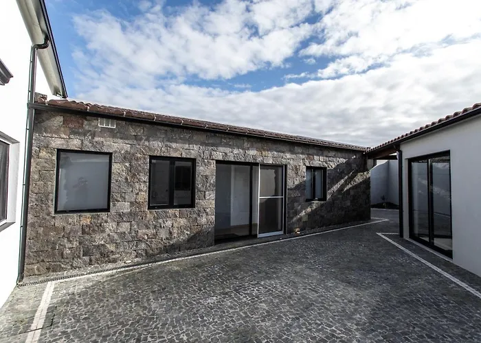 Carvao Pdl Penzion Ponta Delgada