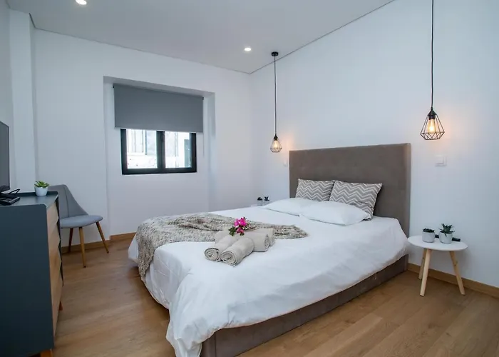 Carvao Pdl Penzion Ponta Delgada