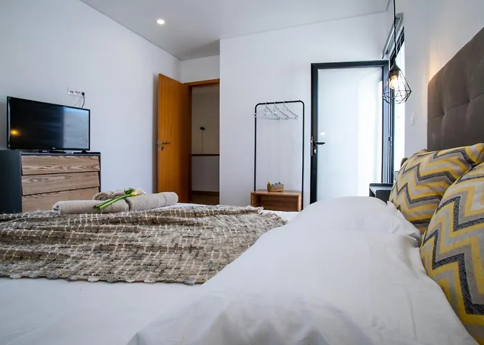 Carvao Pdl 3* Ponta Delgada